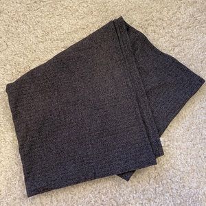 Lululemon Infinity scarf